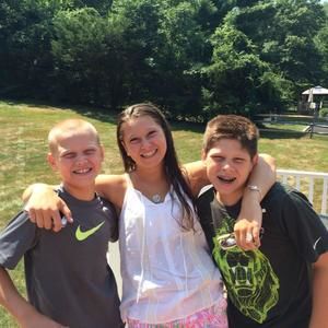 Meet your Posher, Melissa